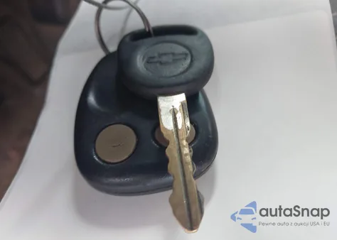 2004 Chevrolet Avalanche 1500 z USA, uszkodzony, nr VIN 3GNEC12T84G215029